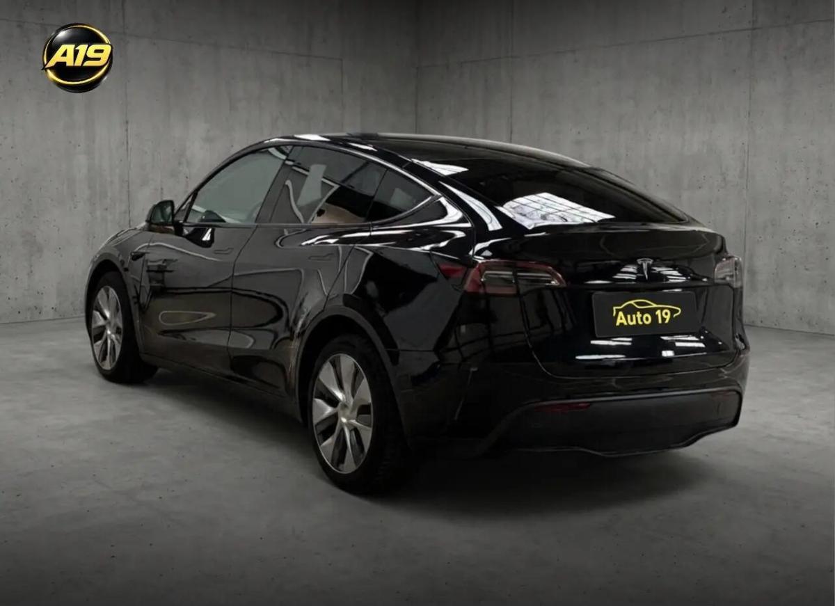 tesla-model-y-2023-eletrico-0cc