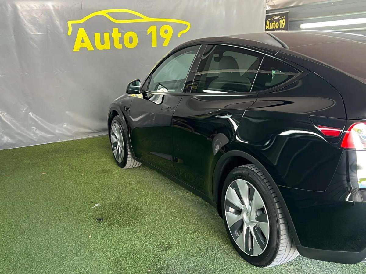 tesla-model-y-2023-eletrico-0cc