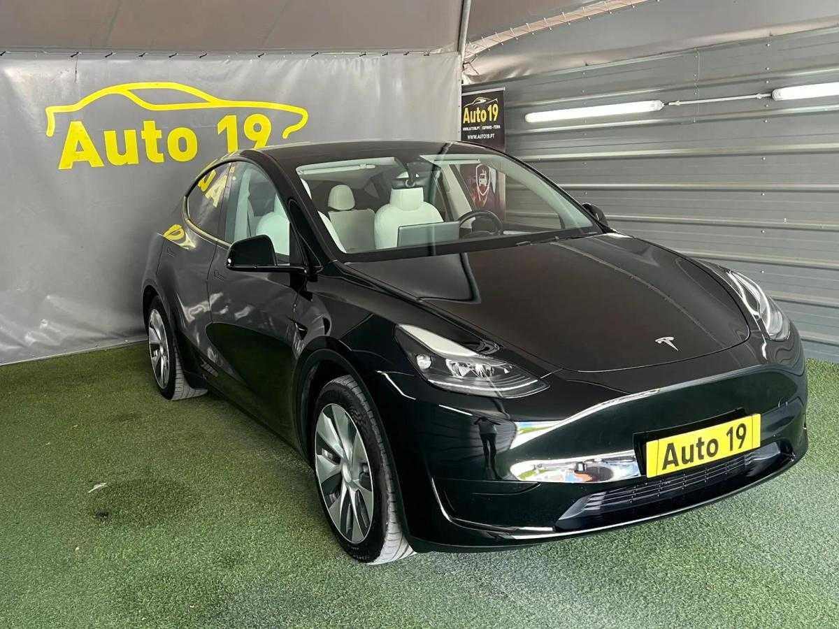 tesla-model-y-2023-eletrico-0cc