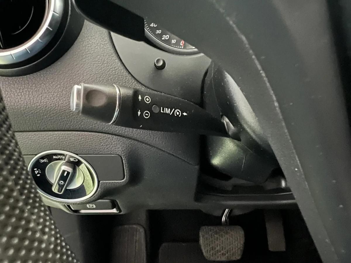 mercedes-benz-cla-200-cdi-4matic-shooting-brake-2017-diesel-2143cc