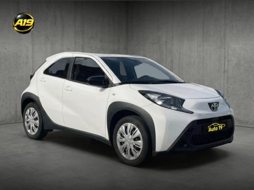 toyota-aygo-x-2025-gasolina-998cc