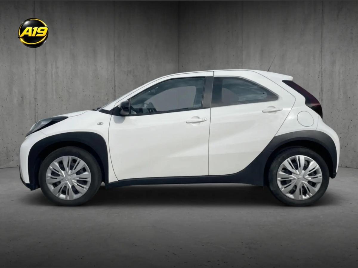 toyota-aygo-x-2025-gasolina-998cc