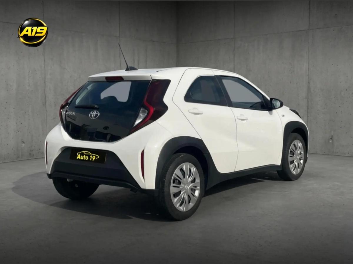 toyota-aygo-x-2025-gasolina-998cc