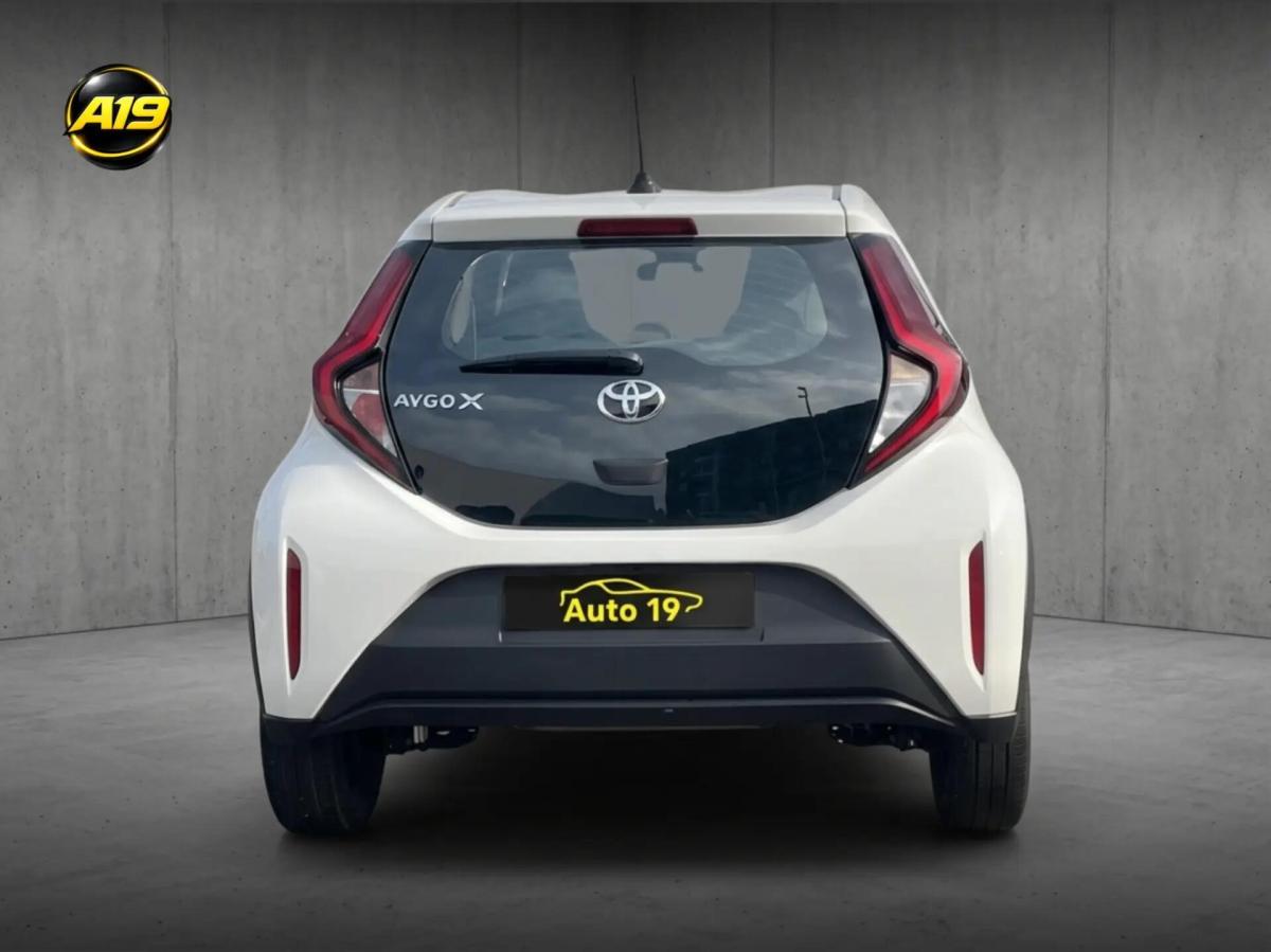 toyota-aygo-x-2025-gasolina-998cc