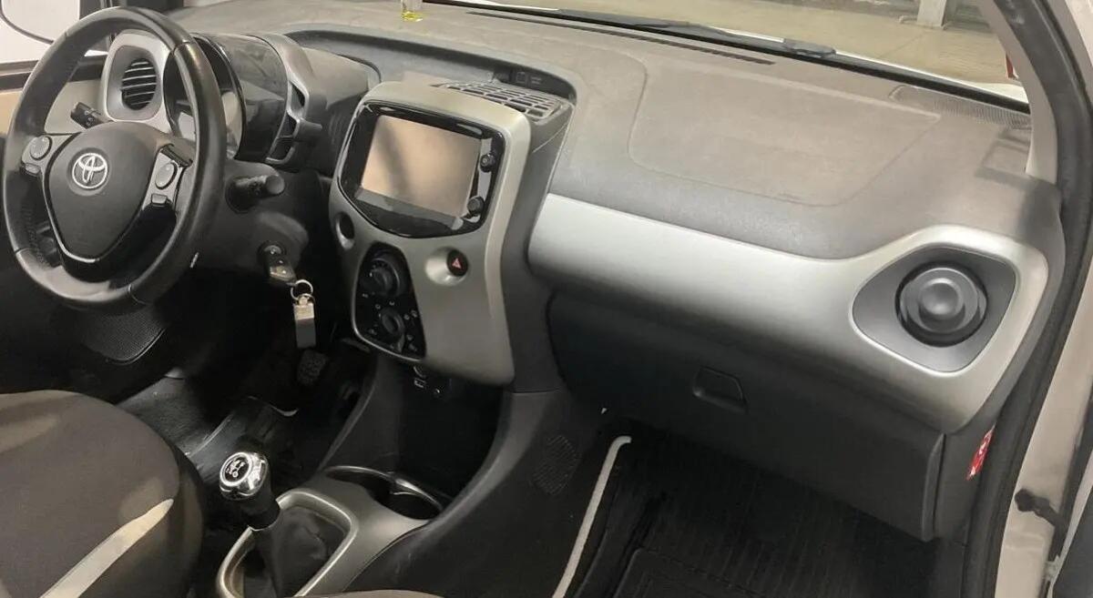 toyota-aygo-2016-gasolina-998cc