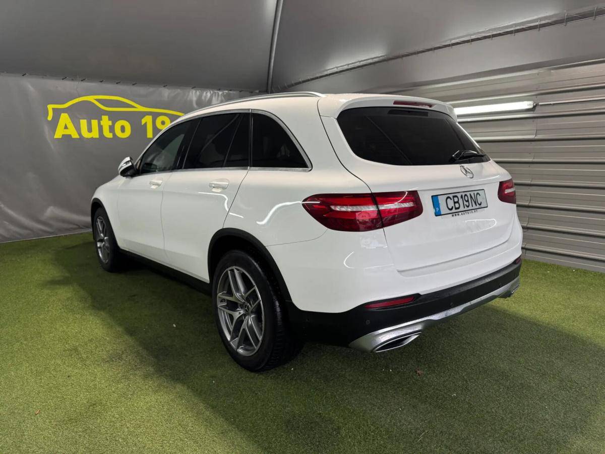 mercedes-benz-glc-220-d-4matic-2-1-2016-diesel-1950cc