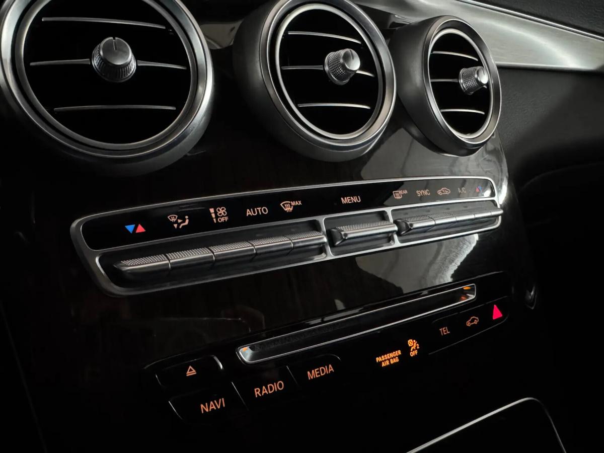 mercedes-benz-glc-220-d-4matic-2-1-2016-diesel-1950cc