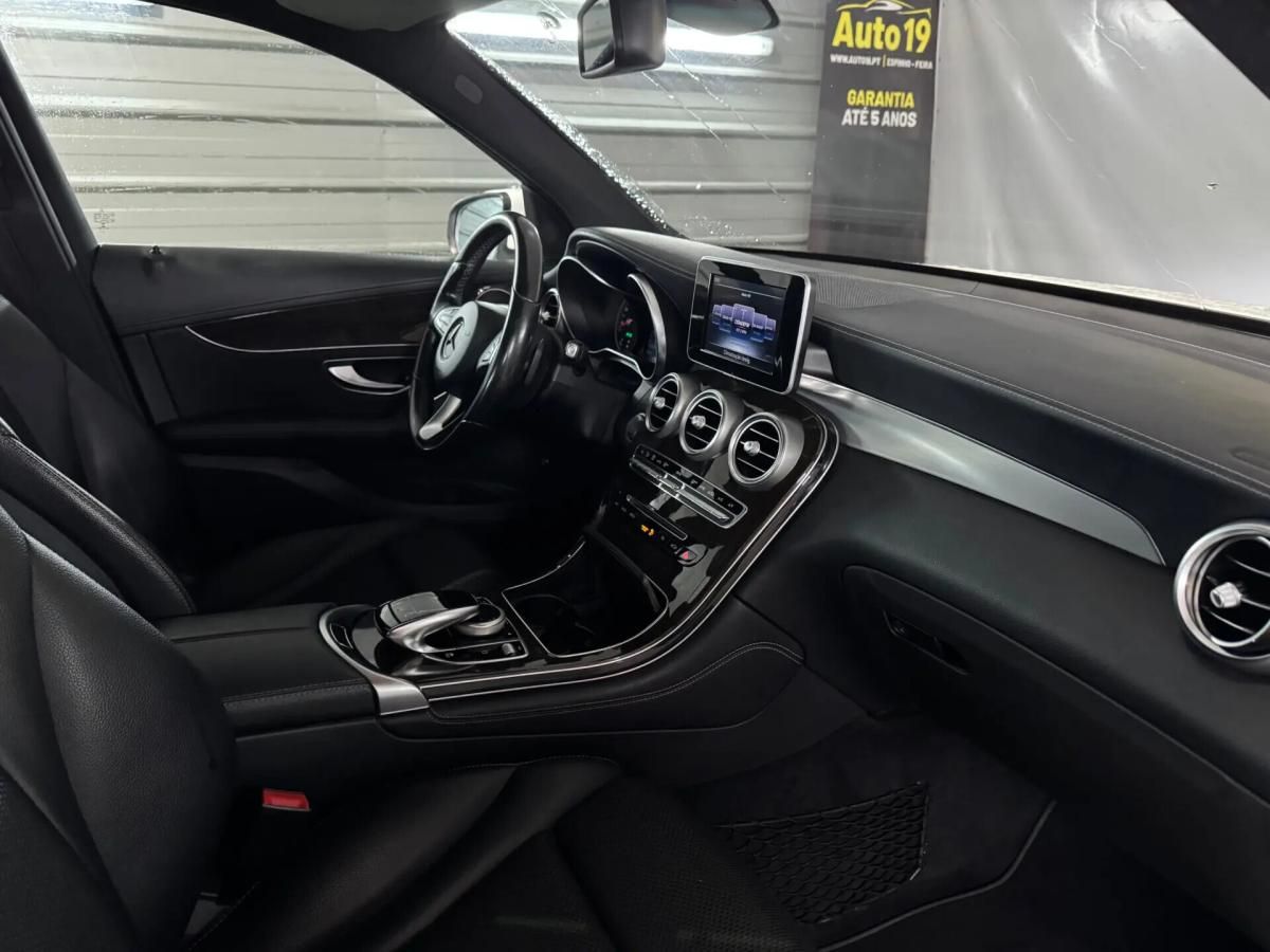 mercedes-benz-glc-220-d-4matic-2-1-2016-diesel-1950cc