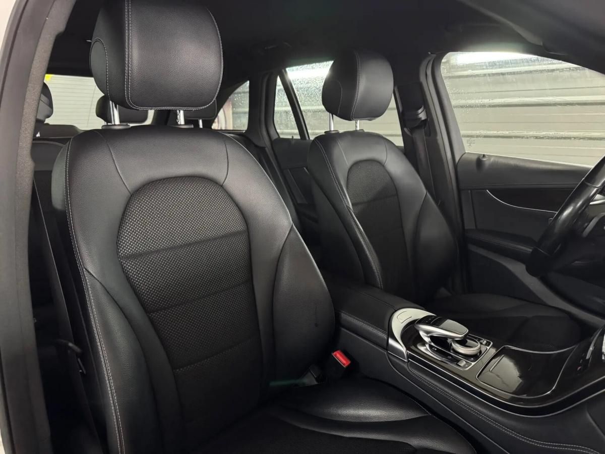 mercedes-benz-glc-220-d-4matic-2-1-2016-diesel-1950cc