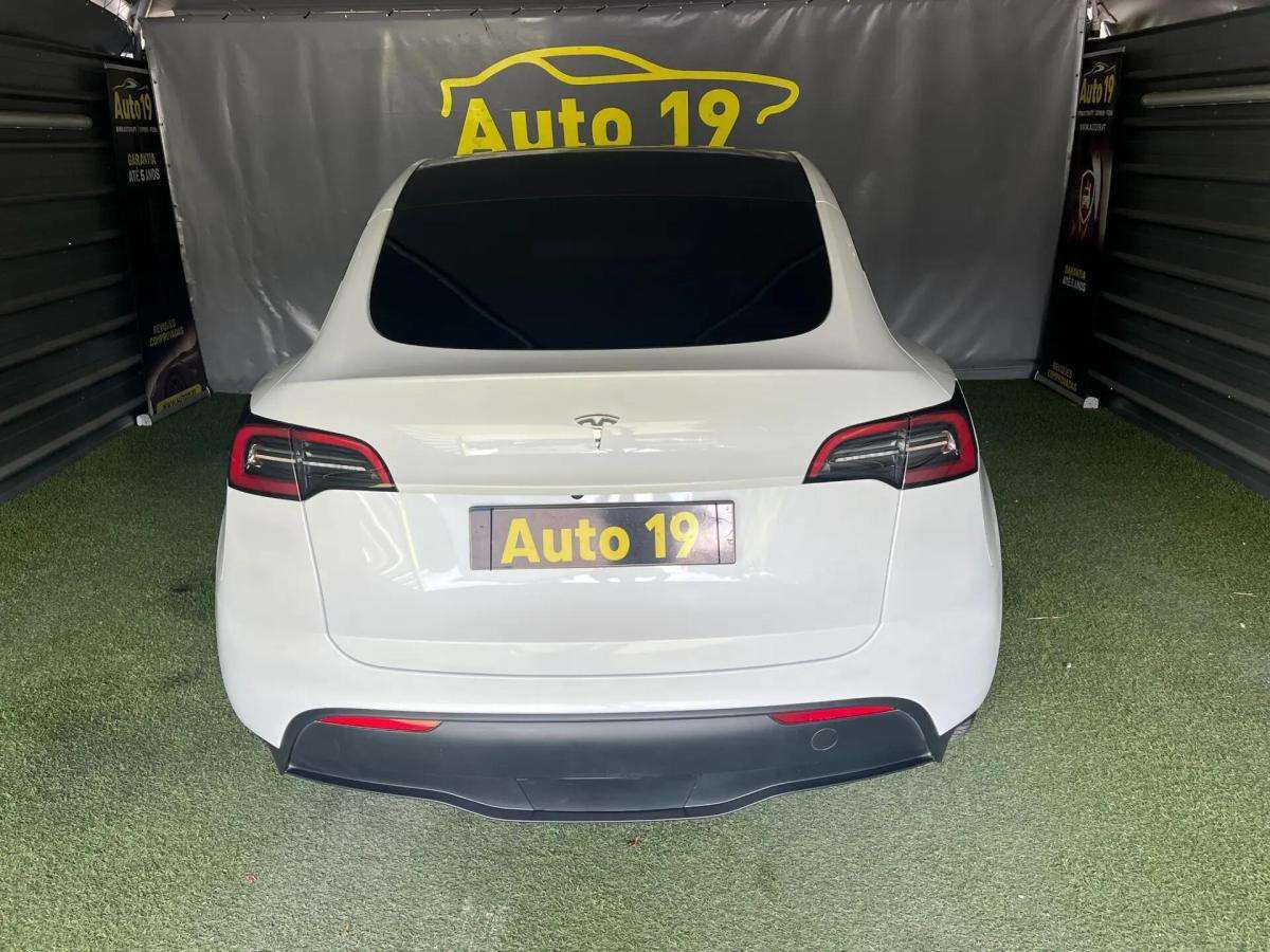 tesla-model-y-2023-eletrico-0cc