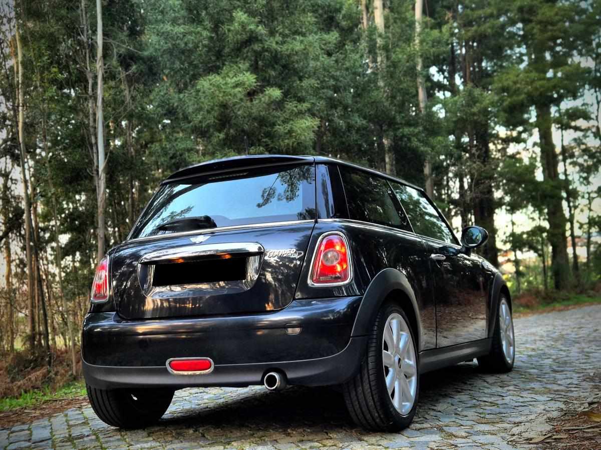 mini-hatch-d-2-0-2008-diesel-1560cc