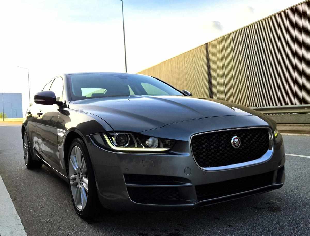 jaguar-xe-20d-2015-diesel-1999cc