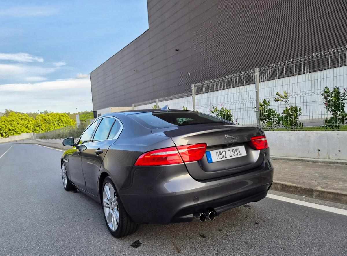 jaguar-xe-20d-2015-diesel-1999cc