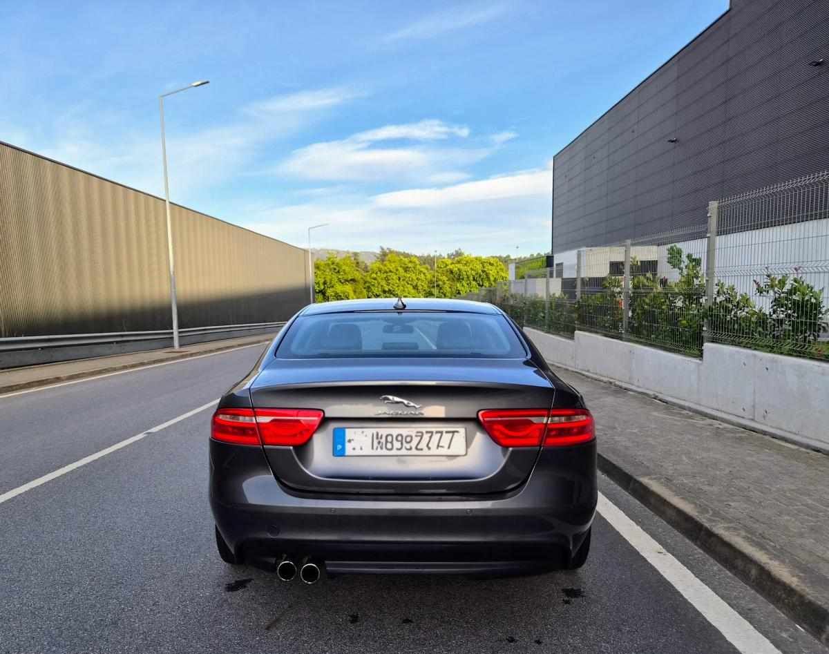 jaguar-xe-20d-2015-diesel-1999cc