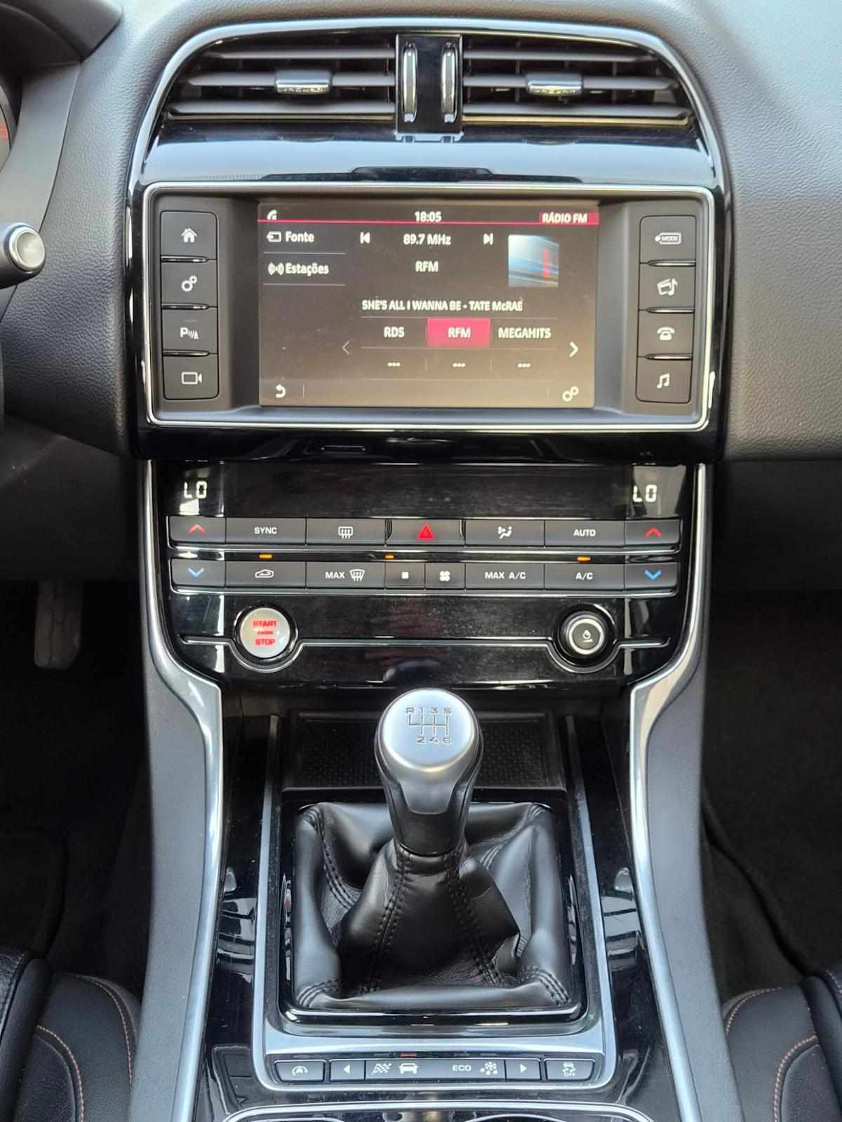 jaguar-xe-20d-2015-diesel-1999cc