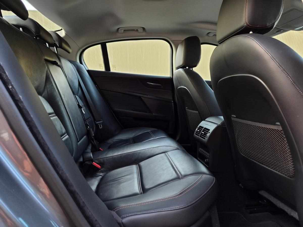 jaguar-xe-20d-2015-diesel-1999cc