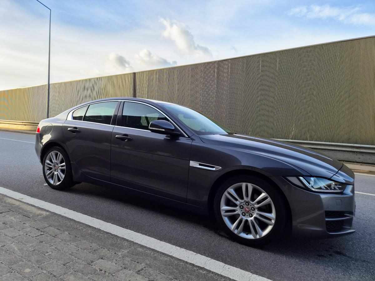 jaguar-xe-20d-2015-diesel-1999cc