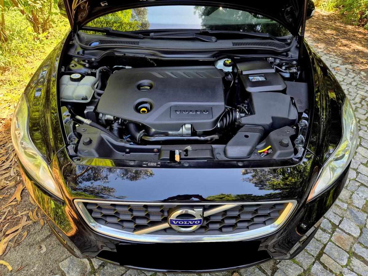 volvo-c30-1-6-drive-2011-diesel-1560cc