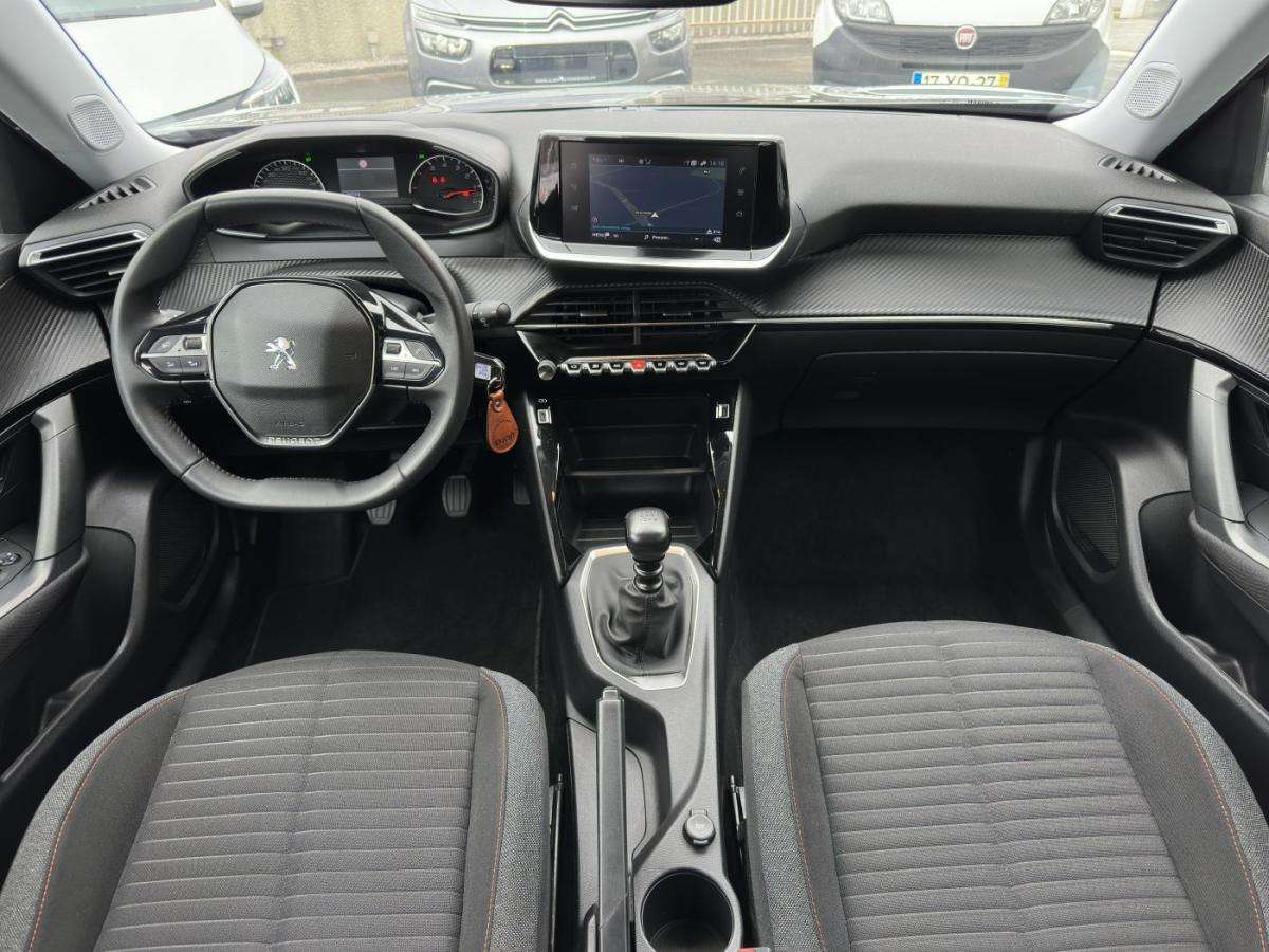 peugeot-2008-2021-diesel-1499cc