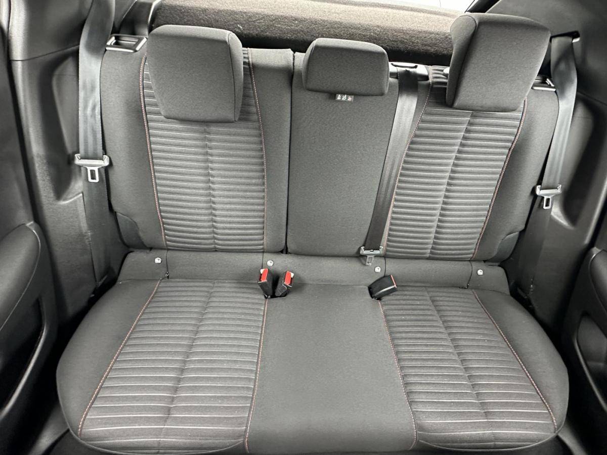 peugeot-2008-2021-diesel-1499cc