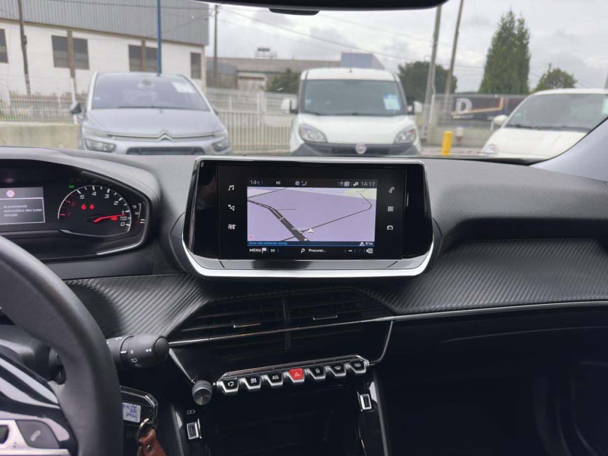 peugeot-2008-2021-diesel-1499cc