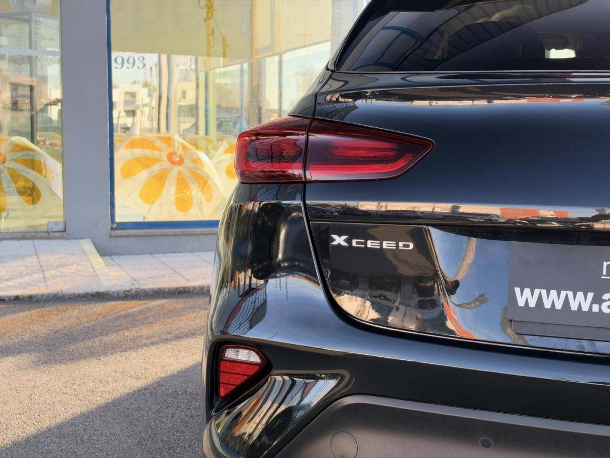 kia-xceed-2022-hibrido-a-gasolina-1580cc