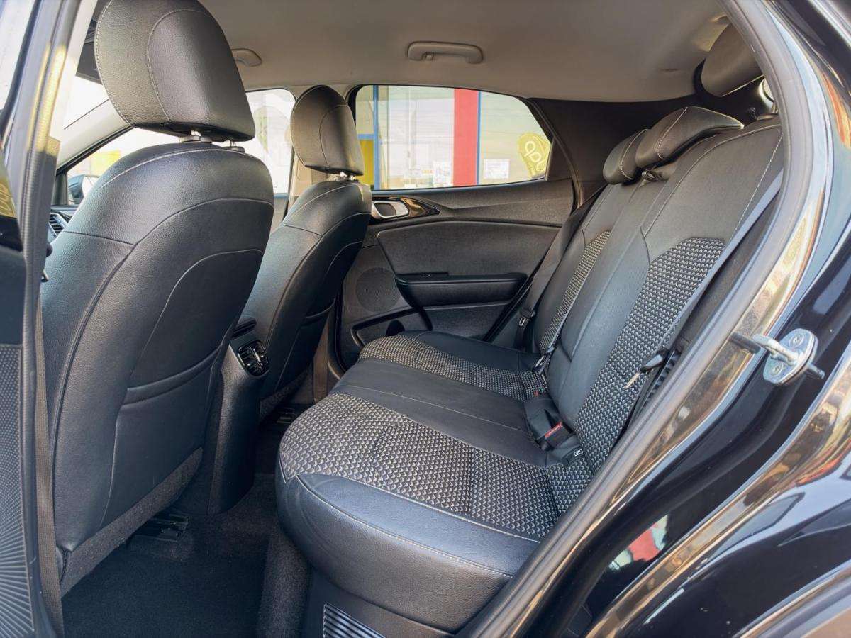 kia-xceed-2022-hibrido-a-gasolina-1580cc