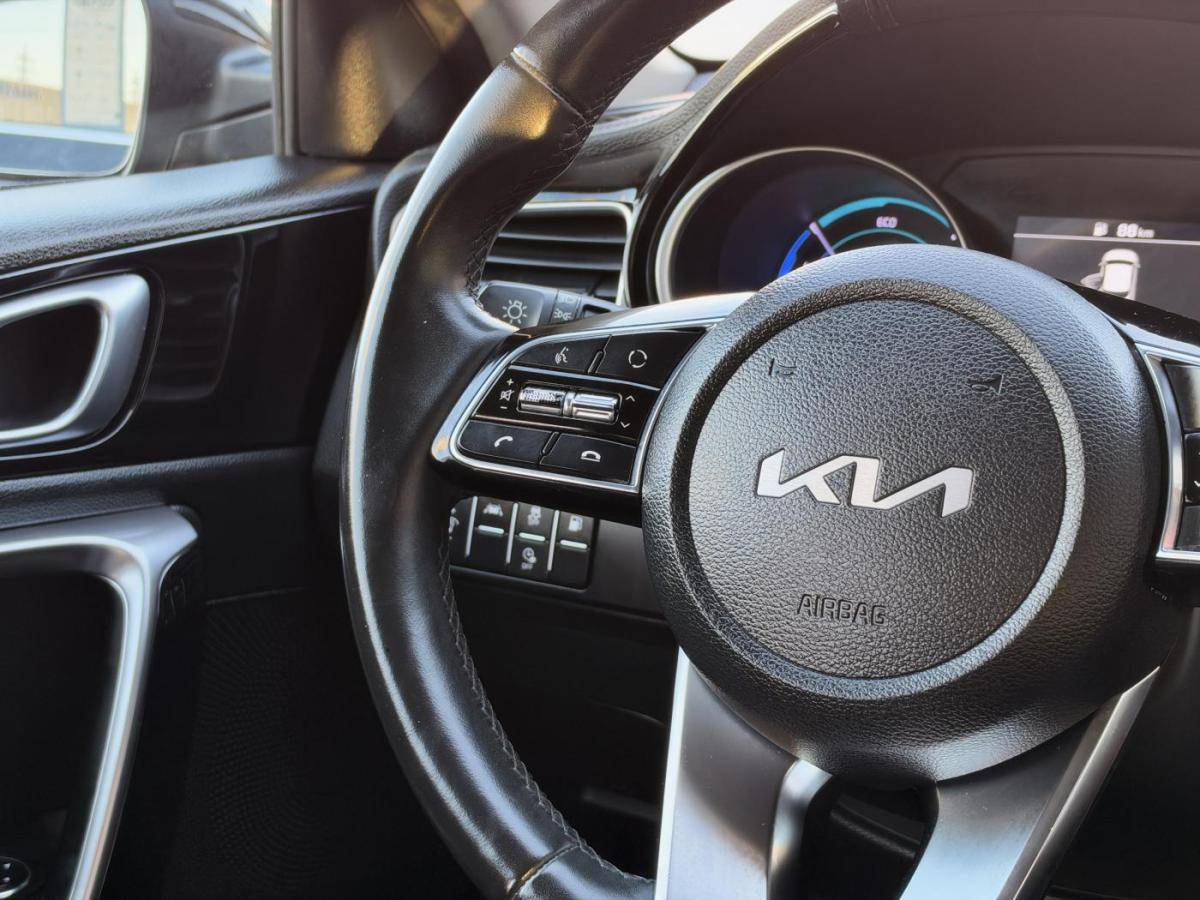kia-xceed-2022-hibrido-a-gasolina-1580cc