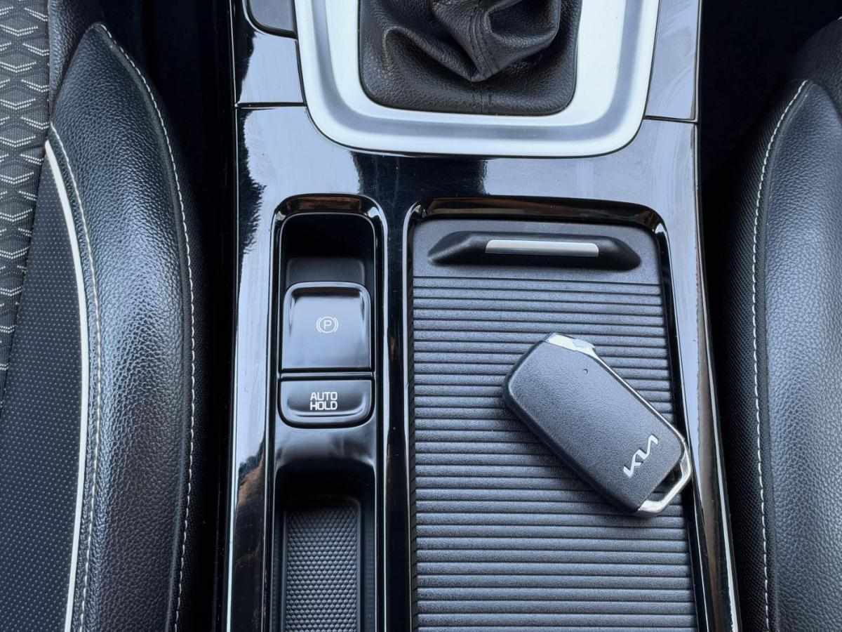 kia-xceed-2022-hibrido-a-gasolina-1580cc