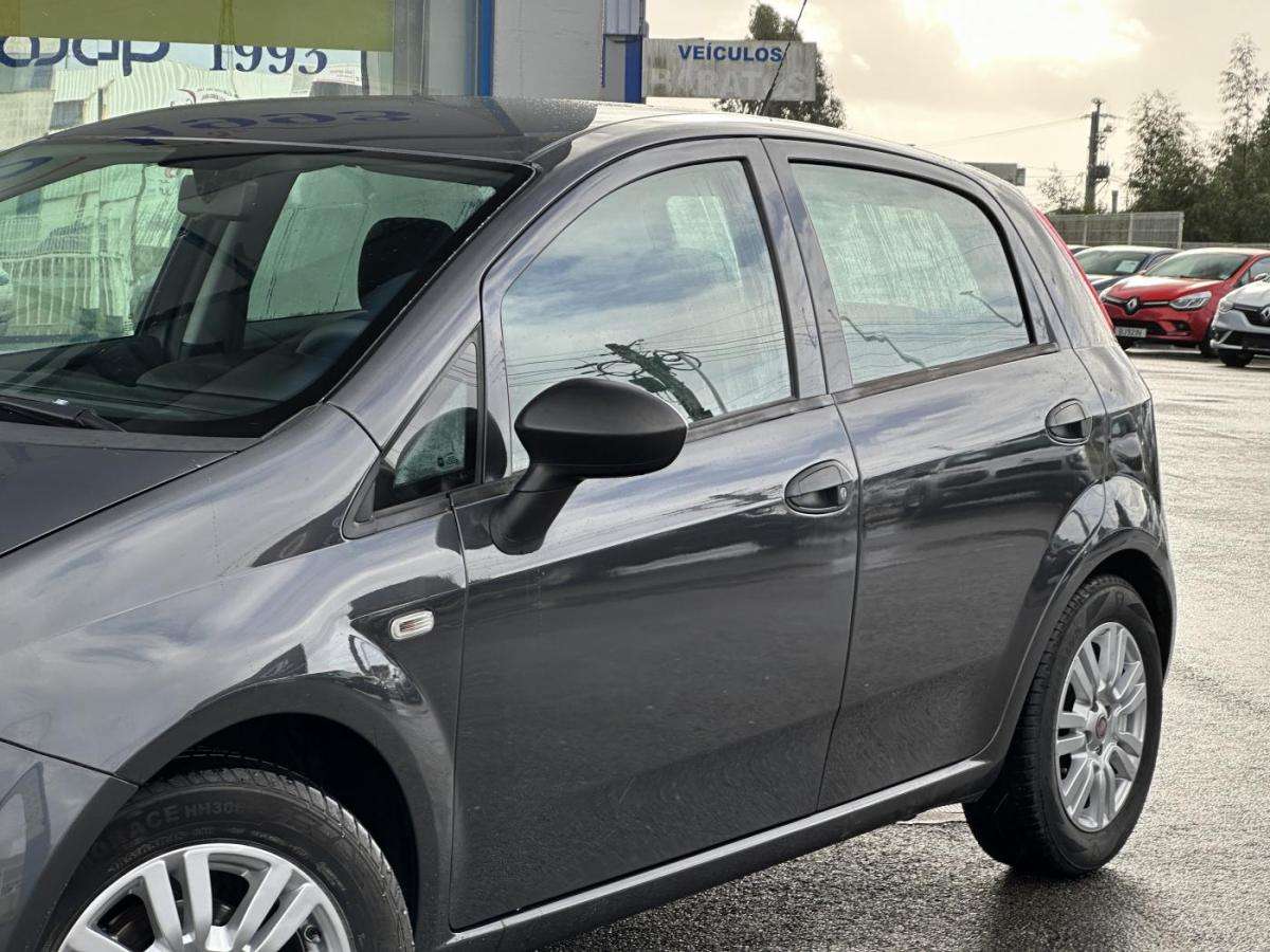 fiat-punto-2018-gasolina-1242cc