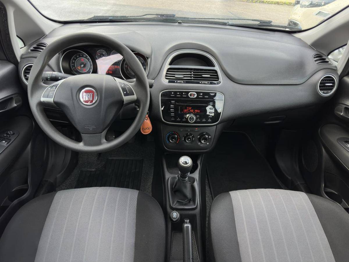 fiat-punto-2018-gasolina-1242cc