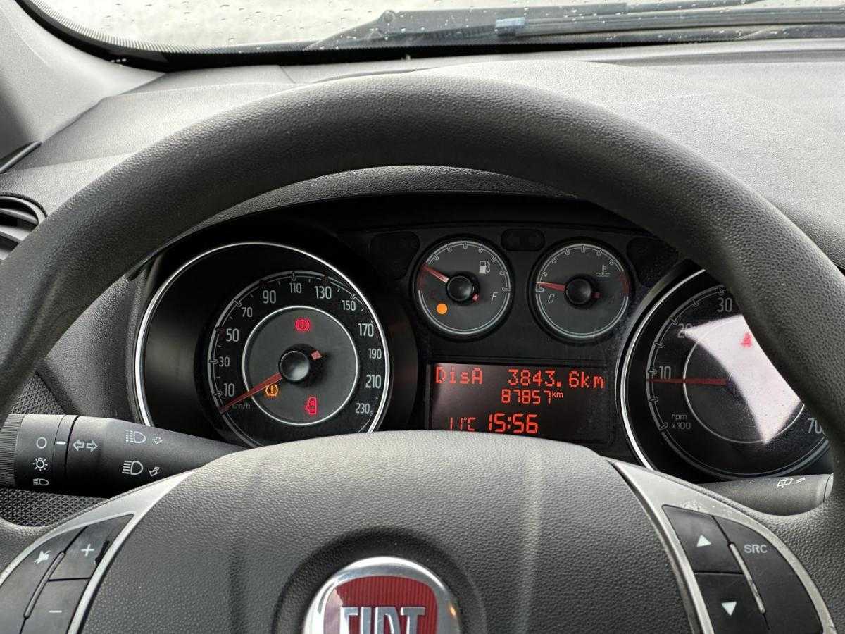 fiat-punto-2018-gasolina-1242cc