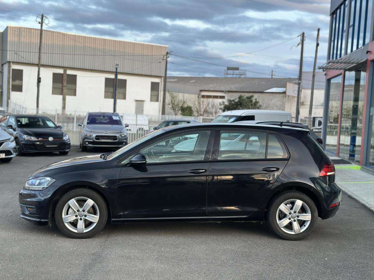 volkswagen-golf-2018-diesel-1598cc