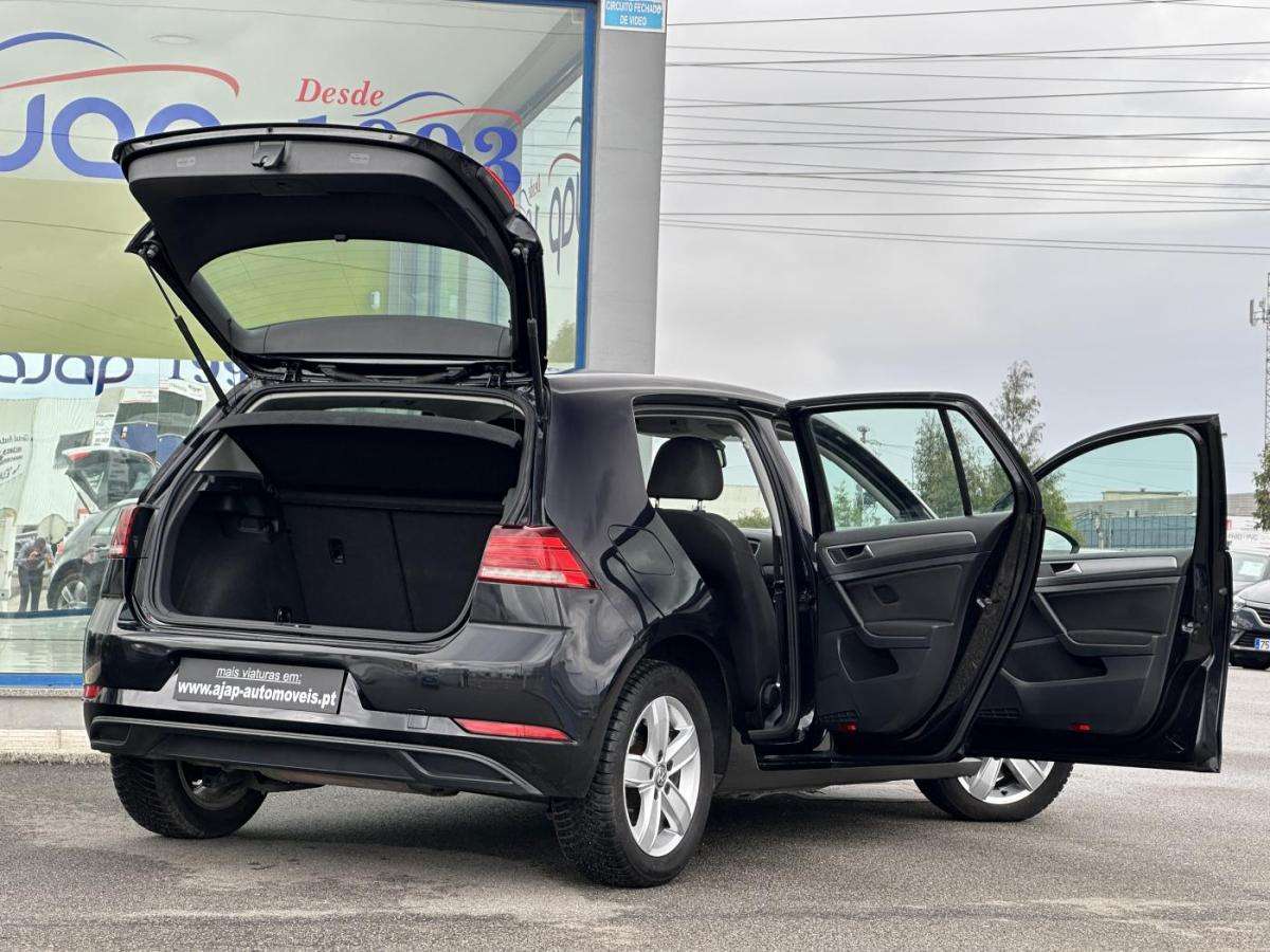 volkswagen-golf-2018-diesel-1598cc