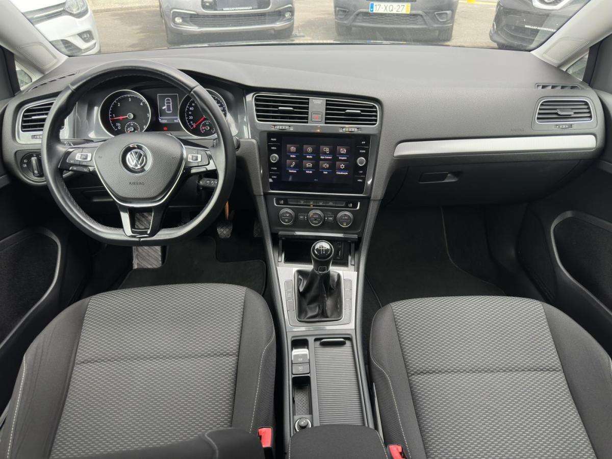 volkswagen-golf-2018-diesel-1598cc