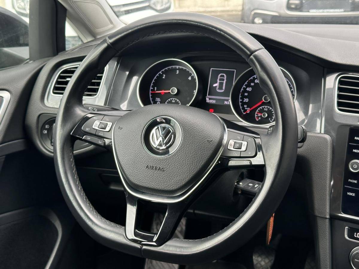 volkswagen-golf-2018-diesel-1598cc