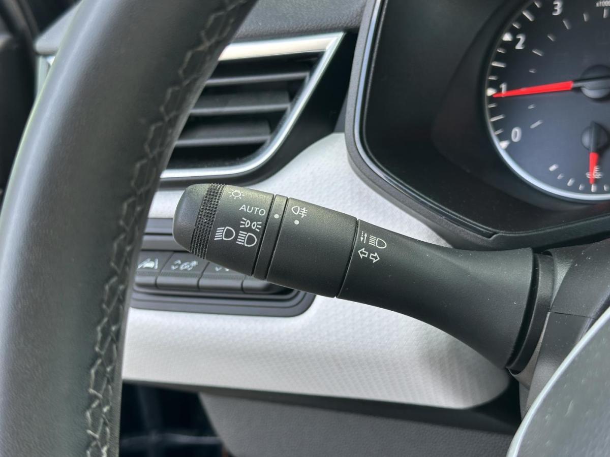 renault-clio-2023-gasolina-999cc