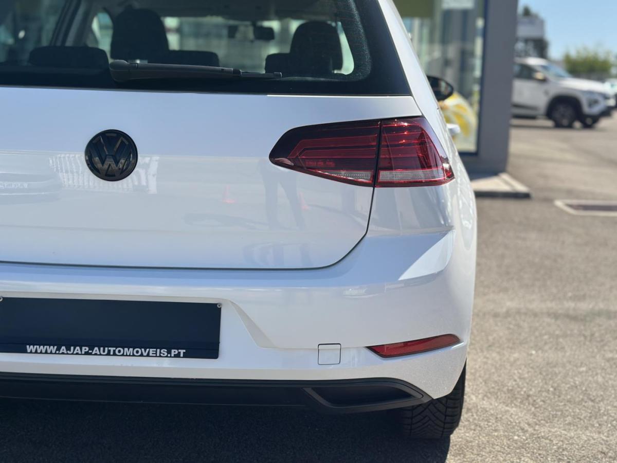 volkswagen-golf-2018-gasolina-999cc