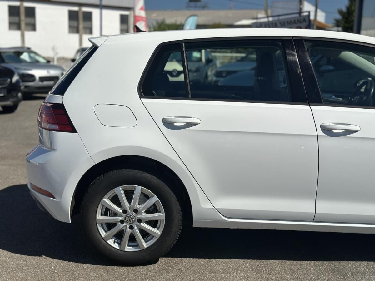 volkswagen-golf-2018-gasolina-999cc