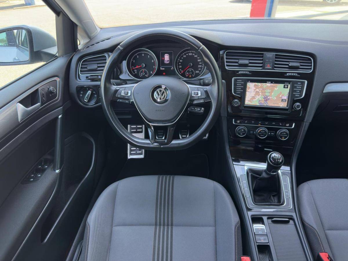 volkswagen-golf-2017-gasolina-1197cc