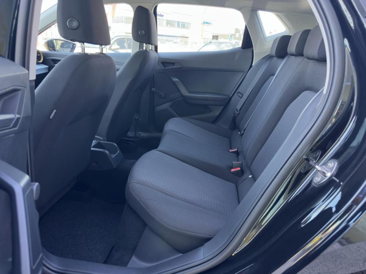 seat-ibiza-2023-gasolina-999cc