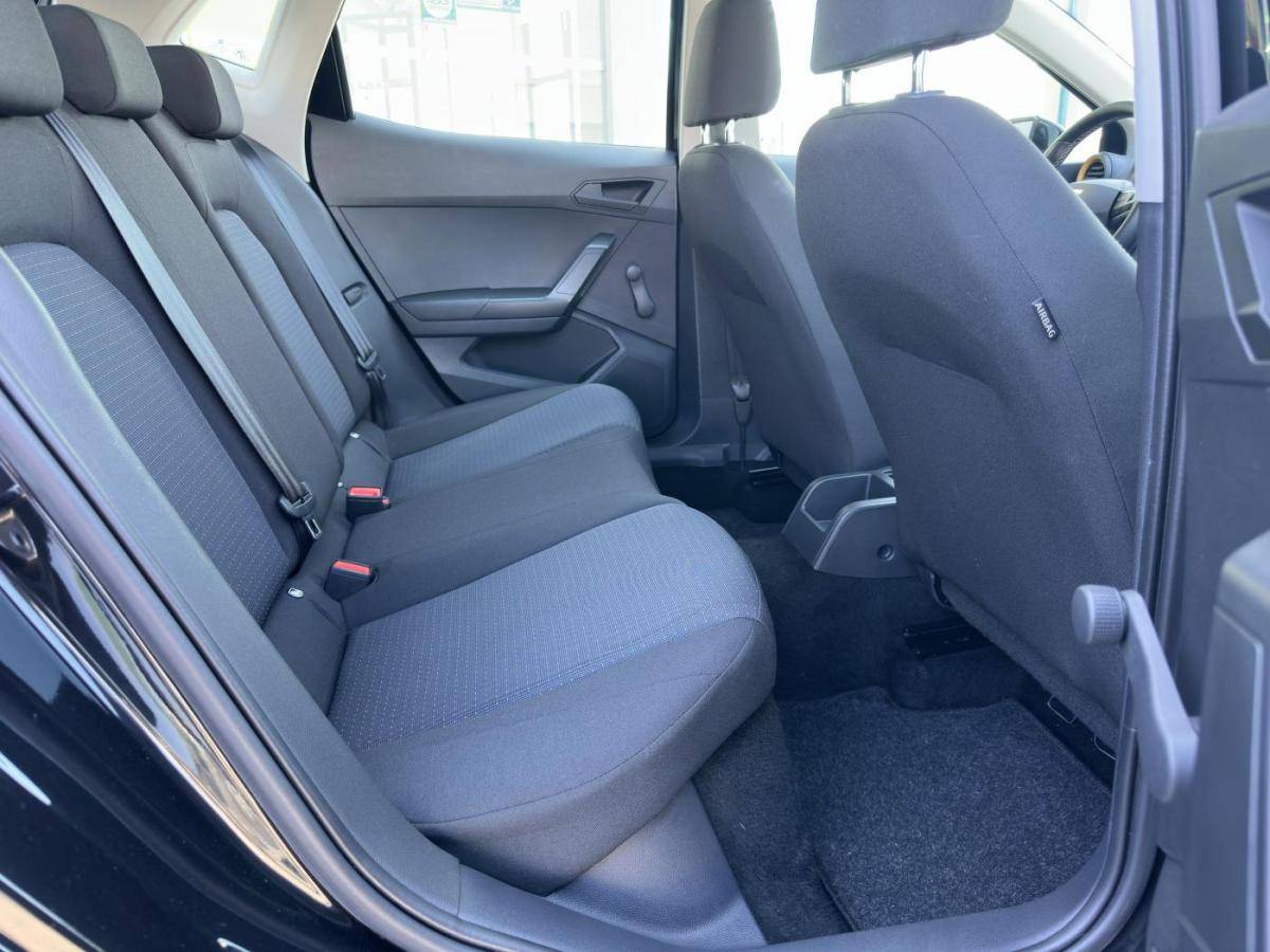 seat-ibiza-2023-gasolina-999cc