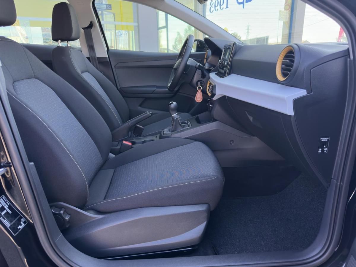 seat-ibiza-2023-gasolina-999cc