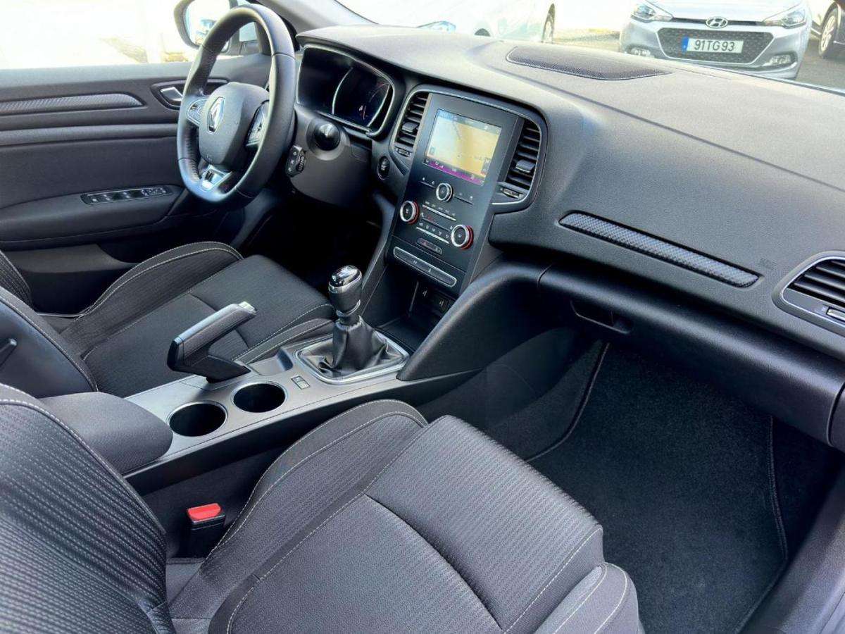 renault-megane-2018-gasolina-1332cc