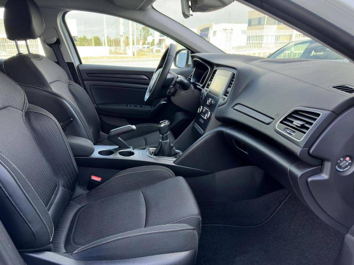 renault-megane-2018-gasolina-1332cc