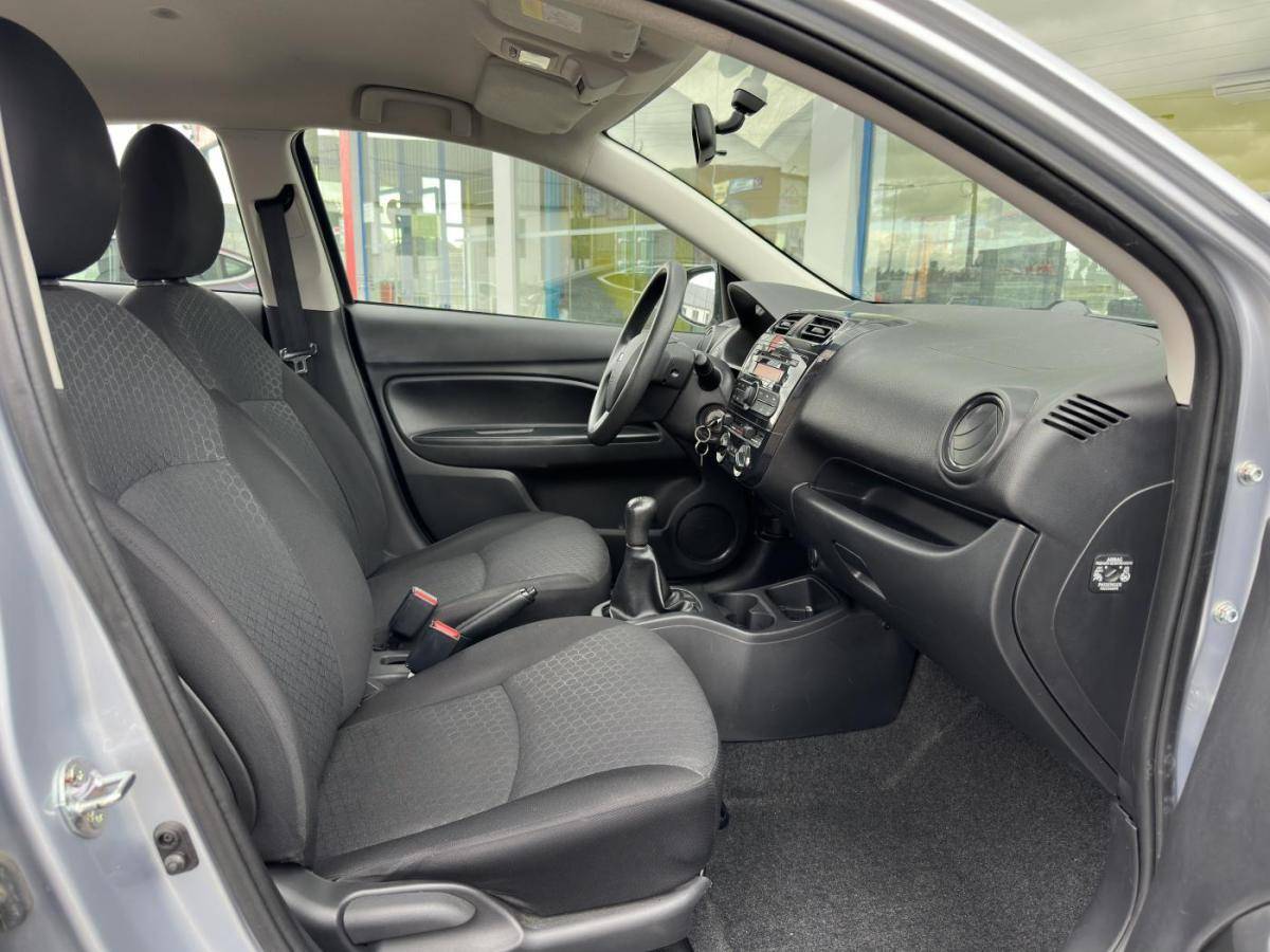 mitsubishi-space-star-2015-gasolina-999cc