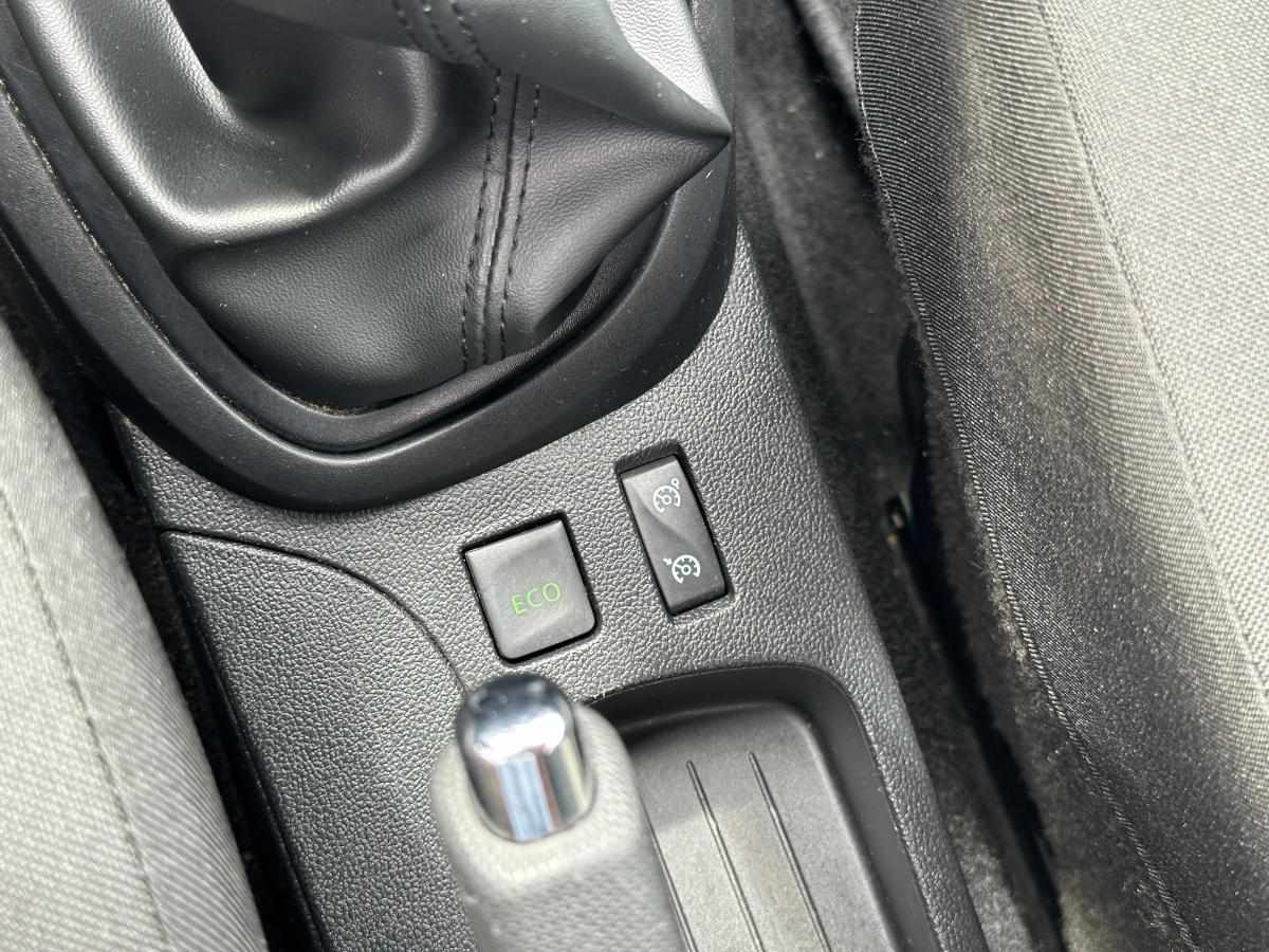 renault-captur-2017-gasolina-898cc