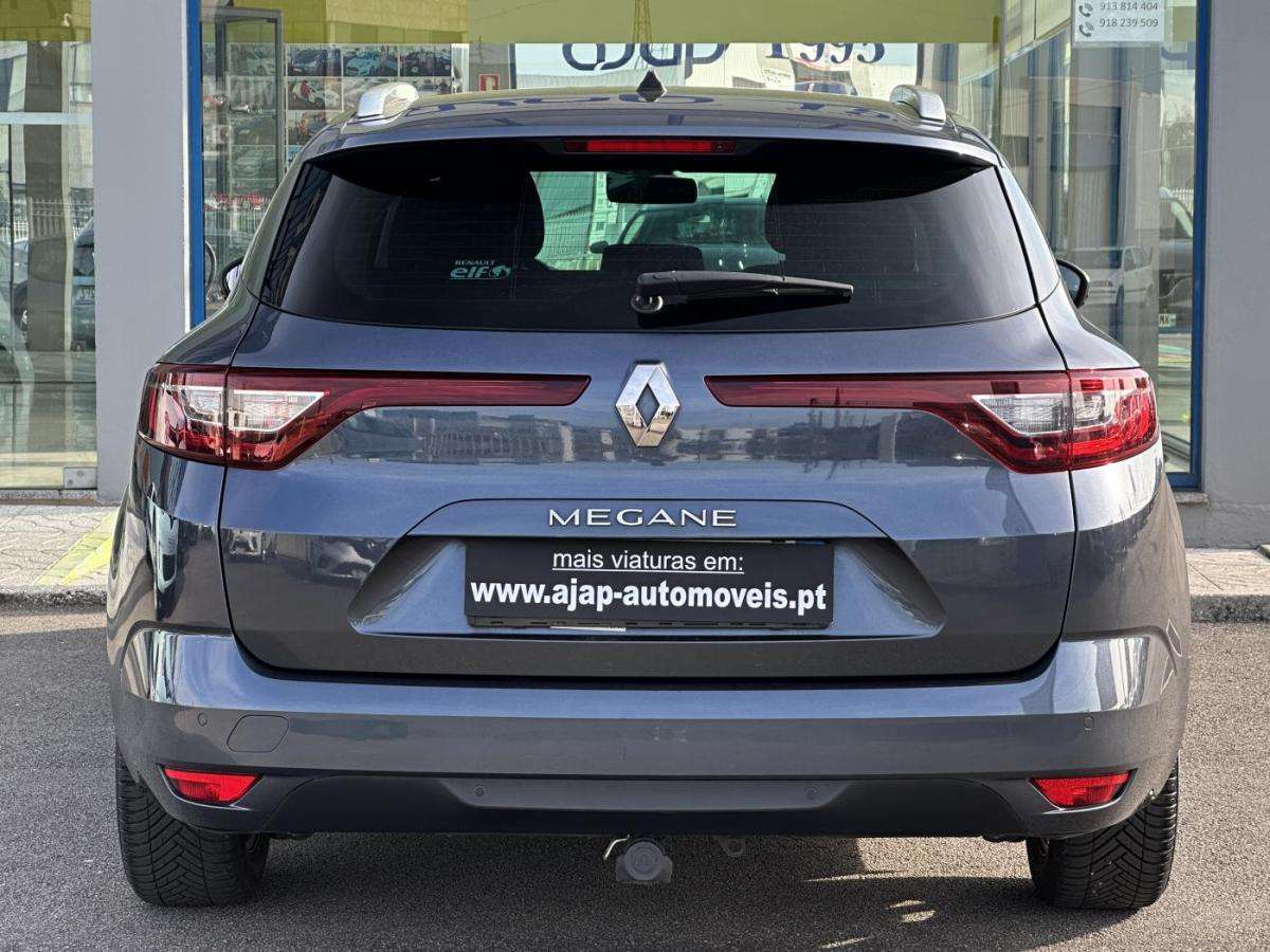 renault-megane-sport-tourer-2018-gasolina-1332cc