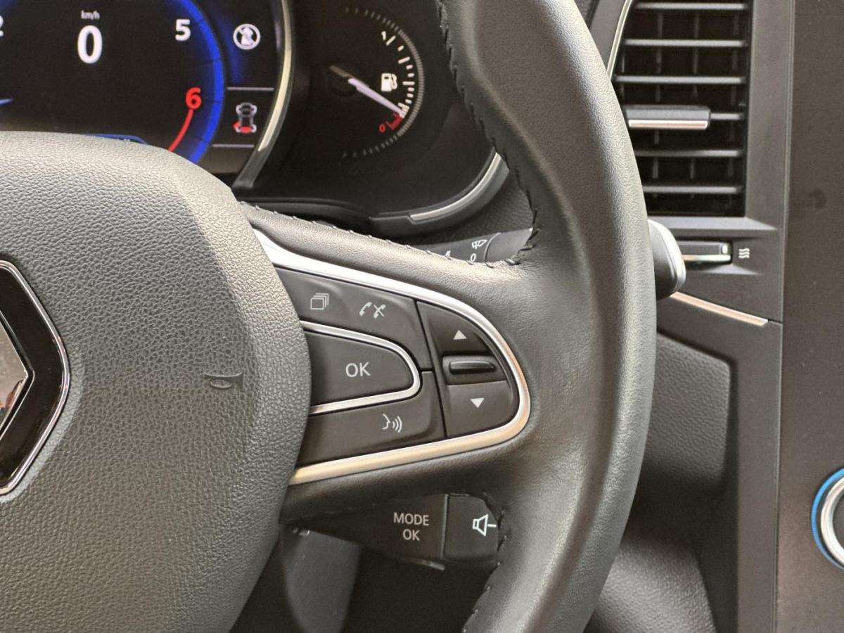 renault-megane-sport-tourer-2018-gasolina-1332cc
