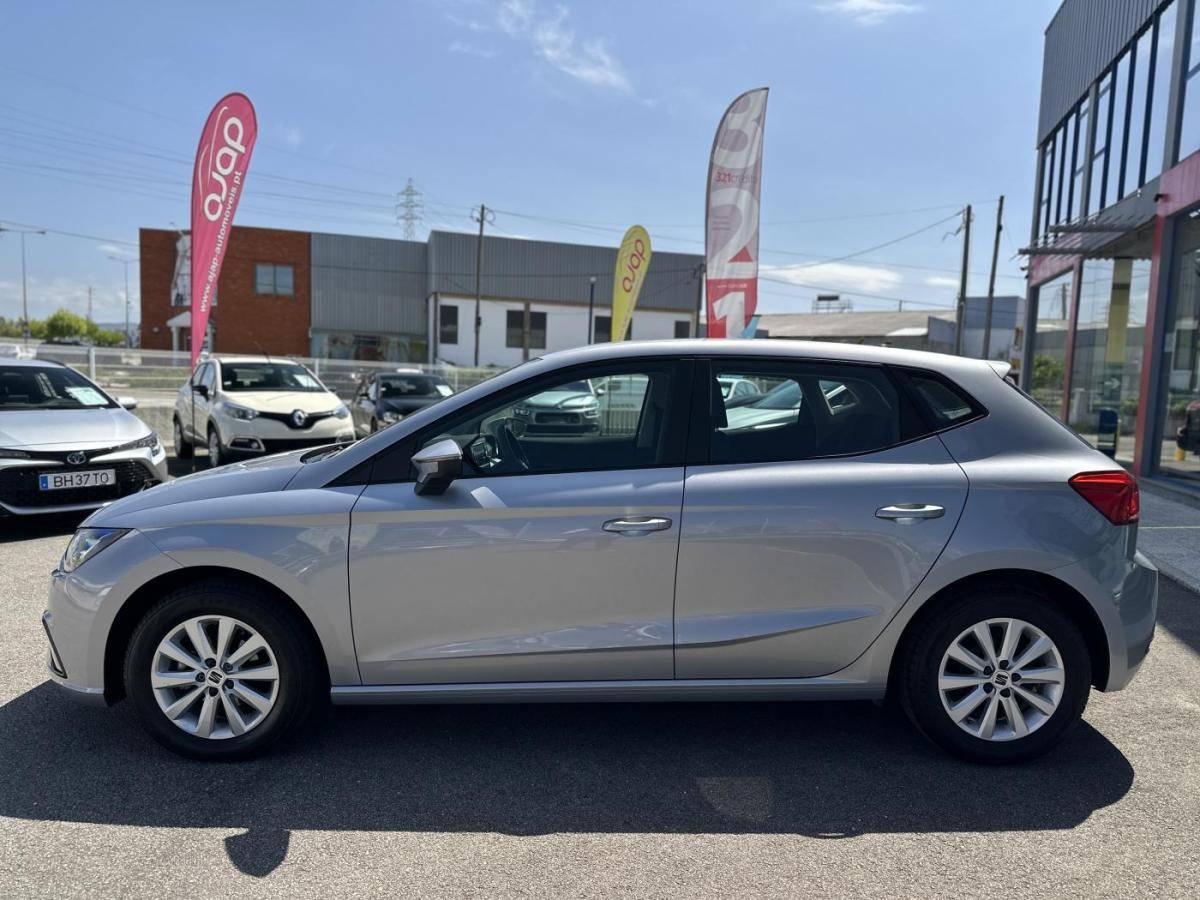 seat-ibiza-2023-gasolina-999cc